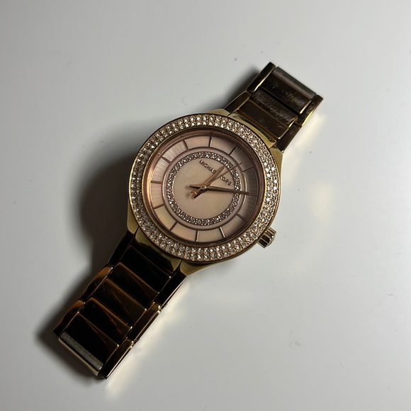 Michael Kors Watch - Rose Gold - Picture 1 of 5